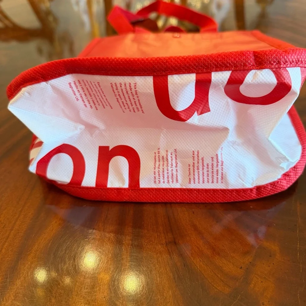 NEW Lululemon Small Reusable Shopper Bag Red